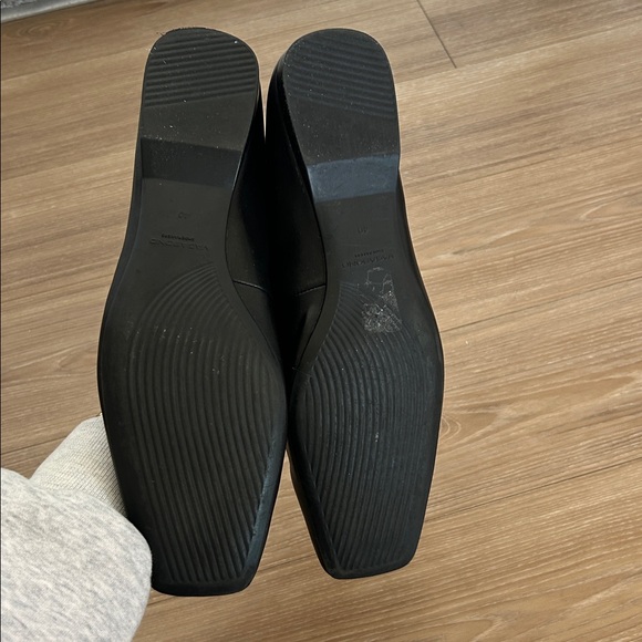 Vagabond Delia Black Leather Flats - Picture 7 of 7